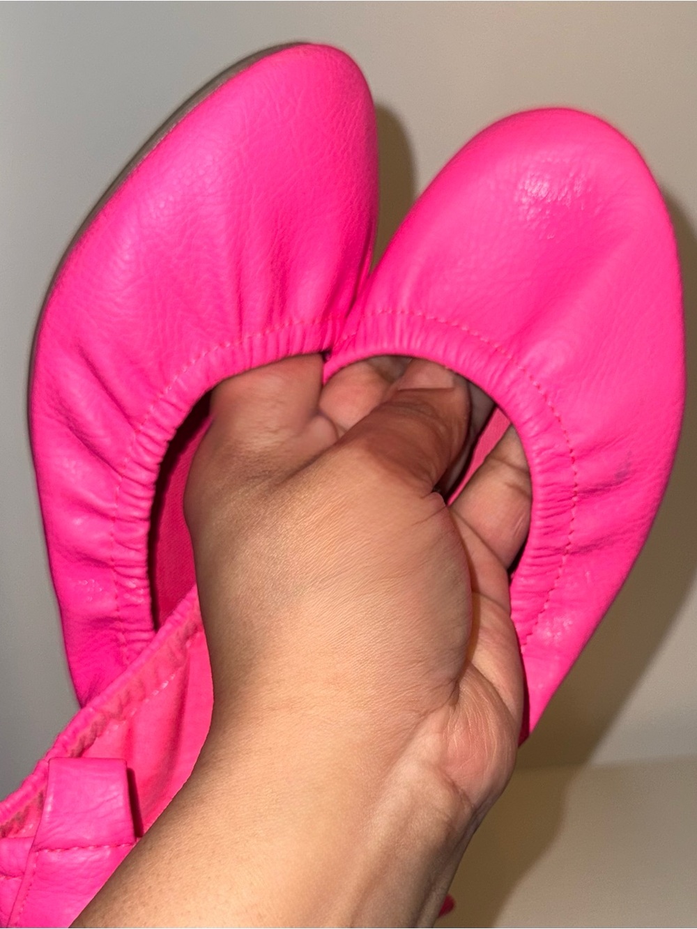 Hot Pink Women’s ' Ballet Flats - size 7 - Picture 3 of 10